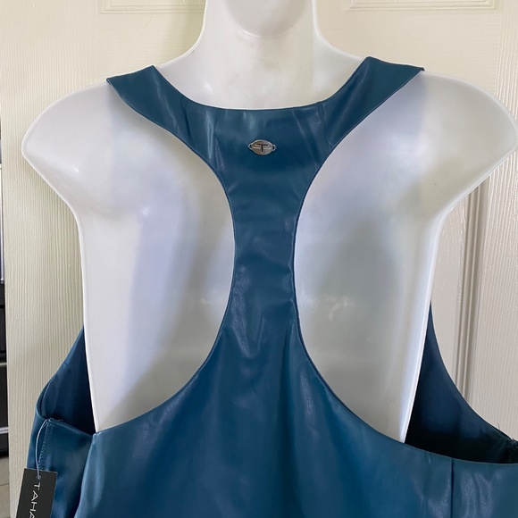 Tahari Sport Women's Active Faux Leather Racerback Cropped Tank - Picture 6 of 6